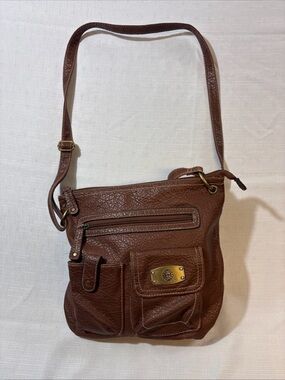 Treviso Brown Leather Crossbody Bag with Front Pockets - mag-snaps